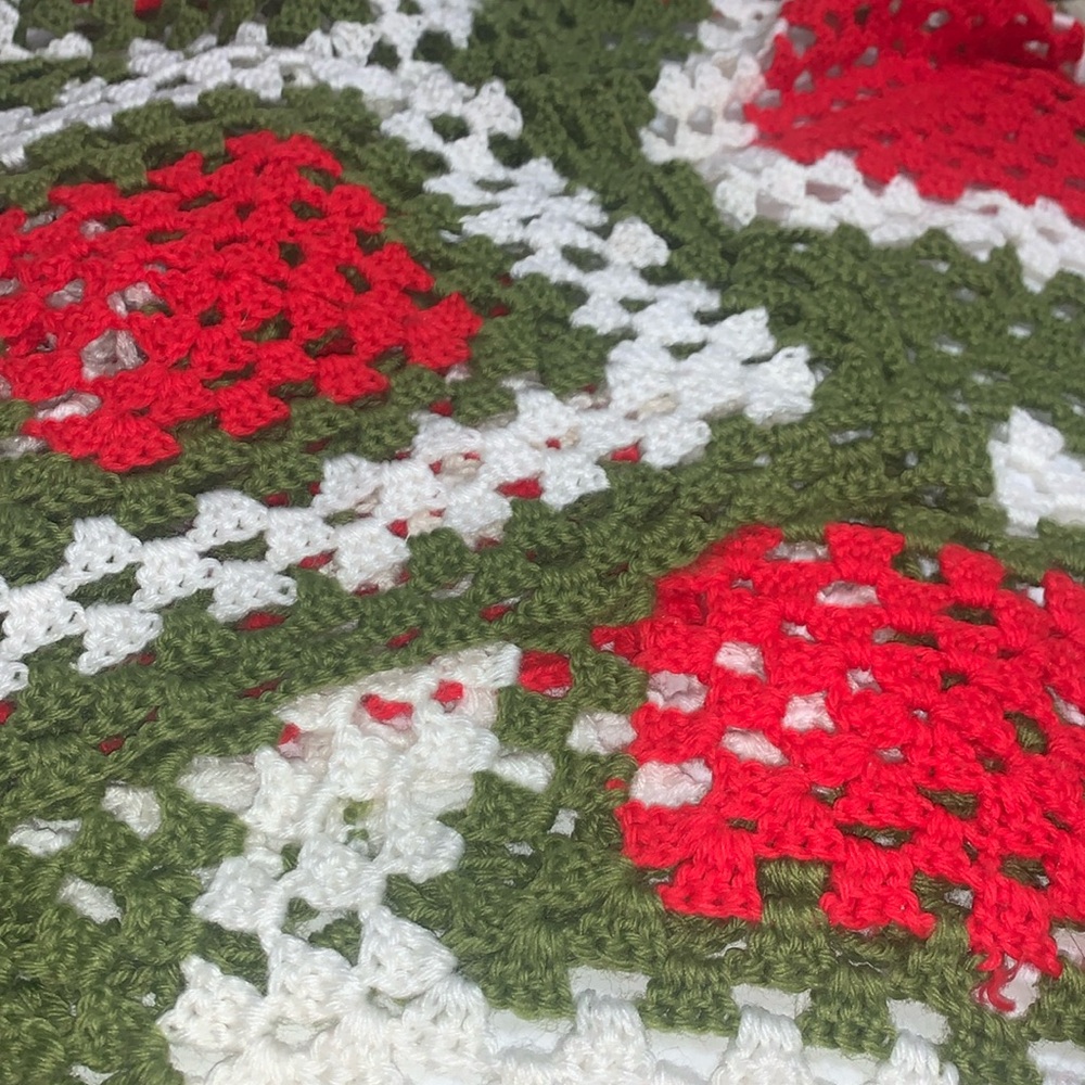 Vintage Hand Crochet Throw / Afghan appox. 60 x 40 in Red Green White